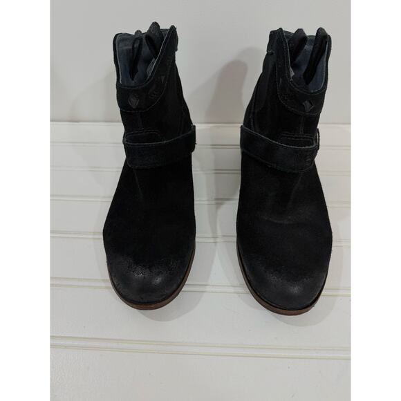 Ugg Austin Suede Leather Ankle Boots in Black - Picture 7 of 12